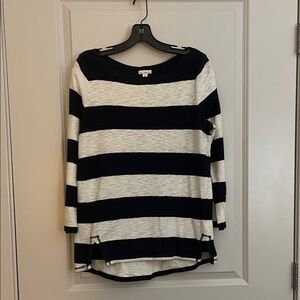 GAP Women's Long Sleeve Rugby Top - Blue and White Stripes